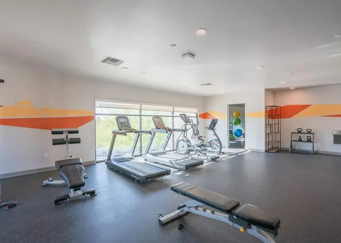 Apartment Modern 2bd - Gym, Pool, Parking, W-d - Sleeps 8 Tempe